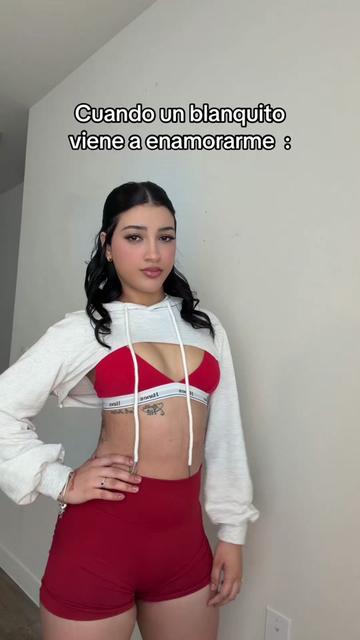 @Chenoa 🧛♀️