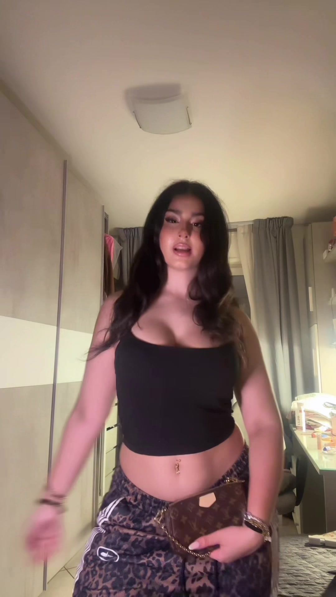 @𝐅𝐋𝐀𝐕𝐈𝐀
