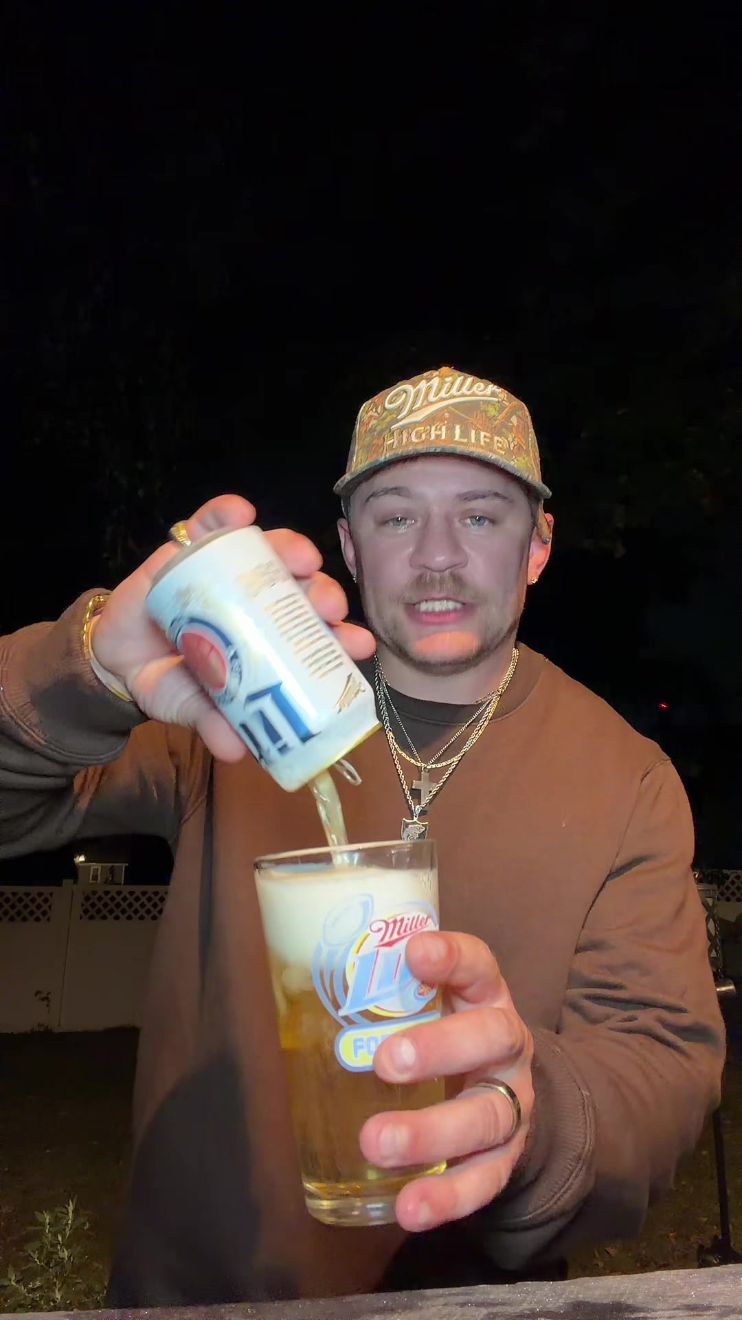 @🧃JonnySips_2.0🧃