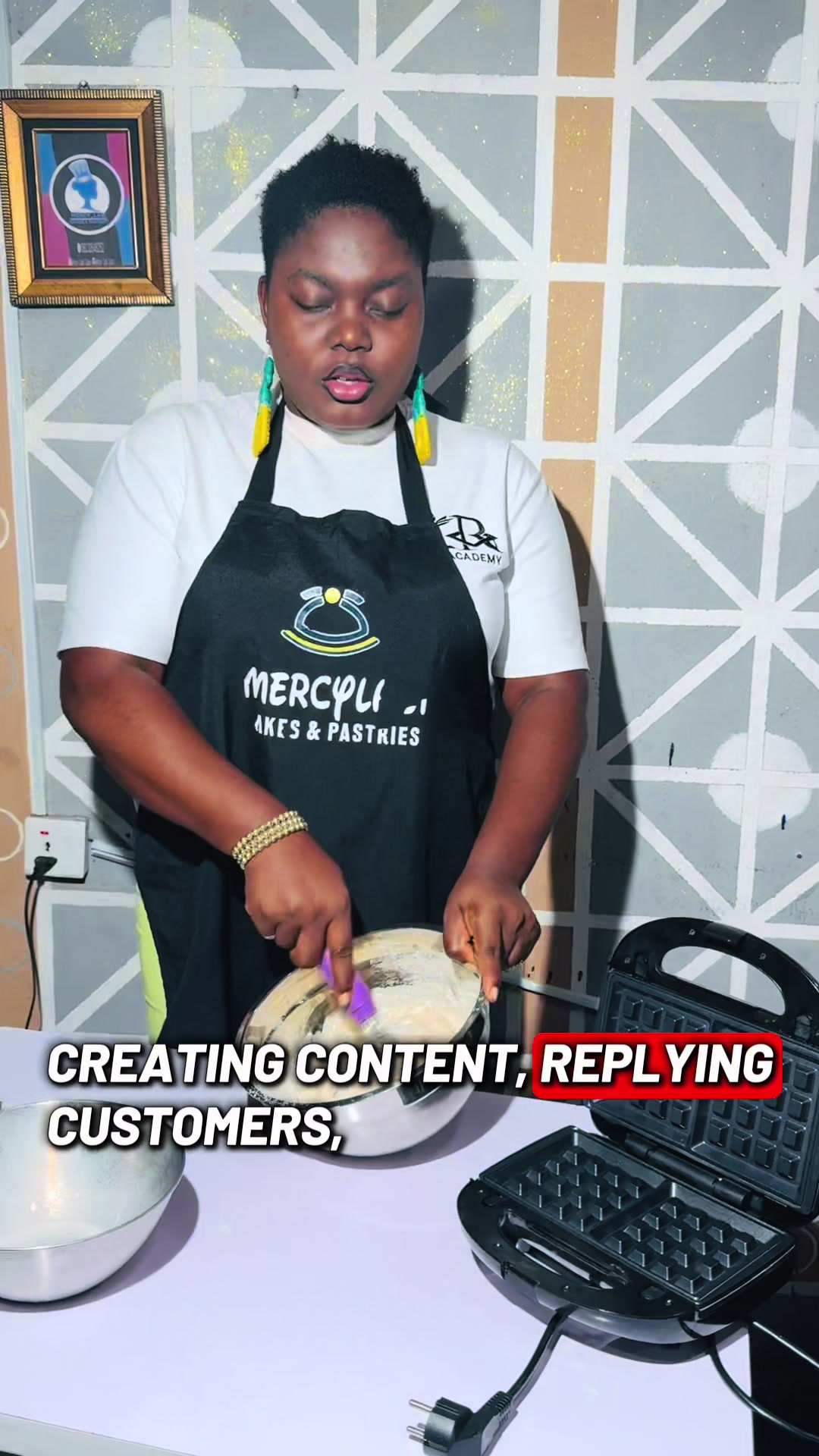 @MERCYLABI ONIKEEKI🎂🧁🍰