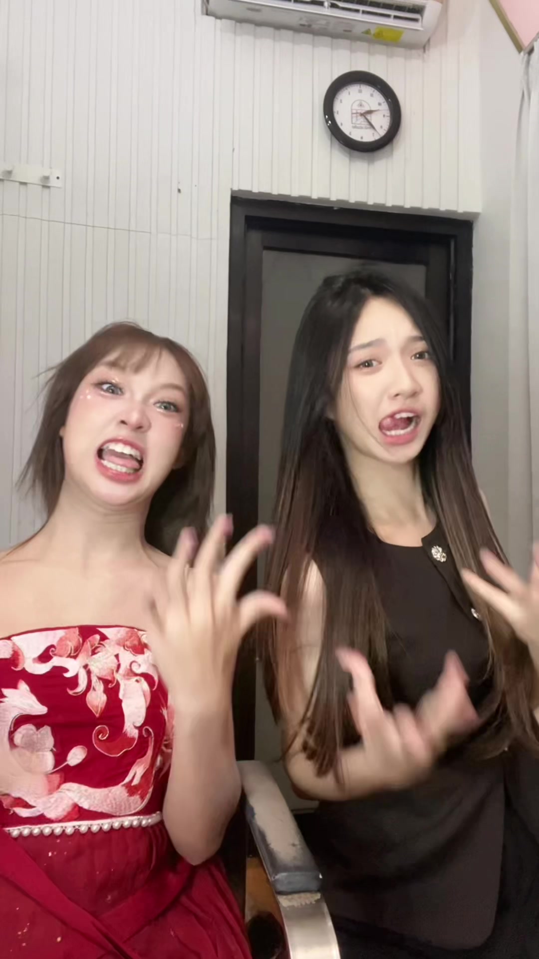 @ꪗღ