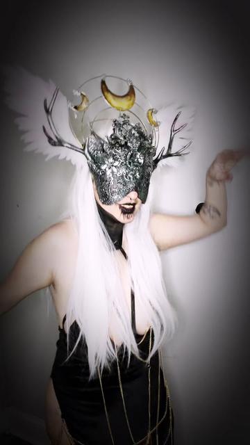 @Slumber moth