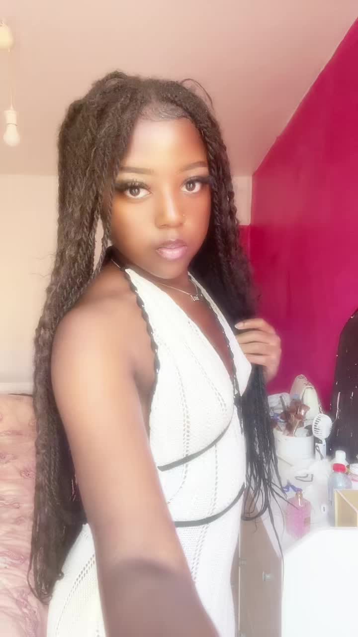 @𝐏𝐫𝐞𝐭𝐭𝐲.𝐠𝐢𝐫𝐥𝐬 💋🐍 .