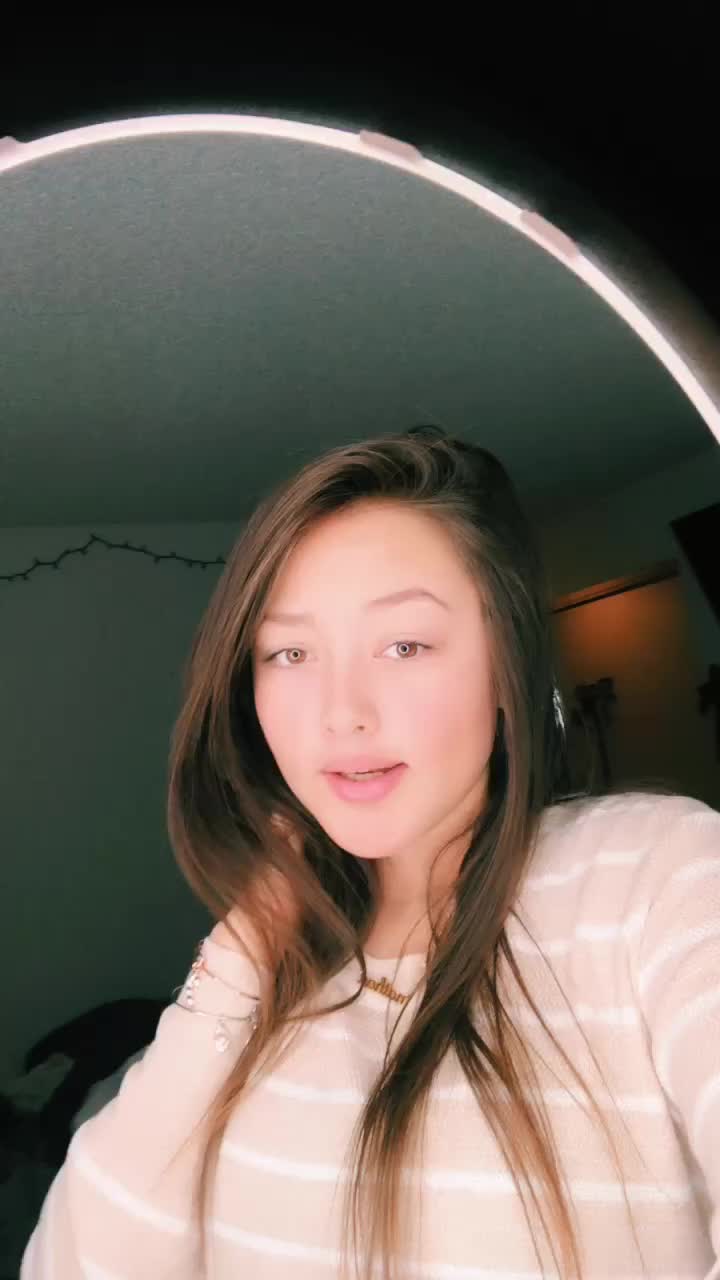 @kayahendricks