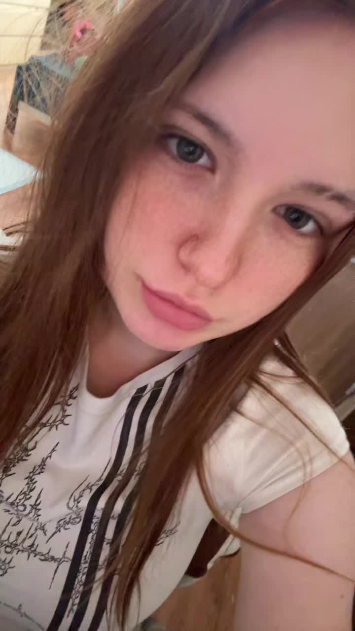@Ищу девушку пиши я