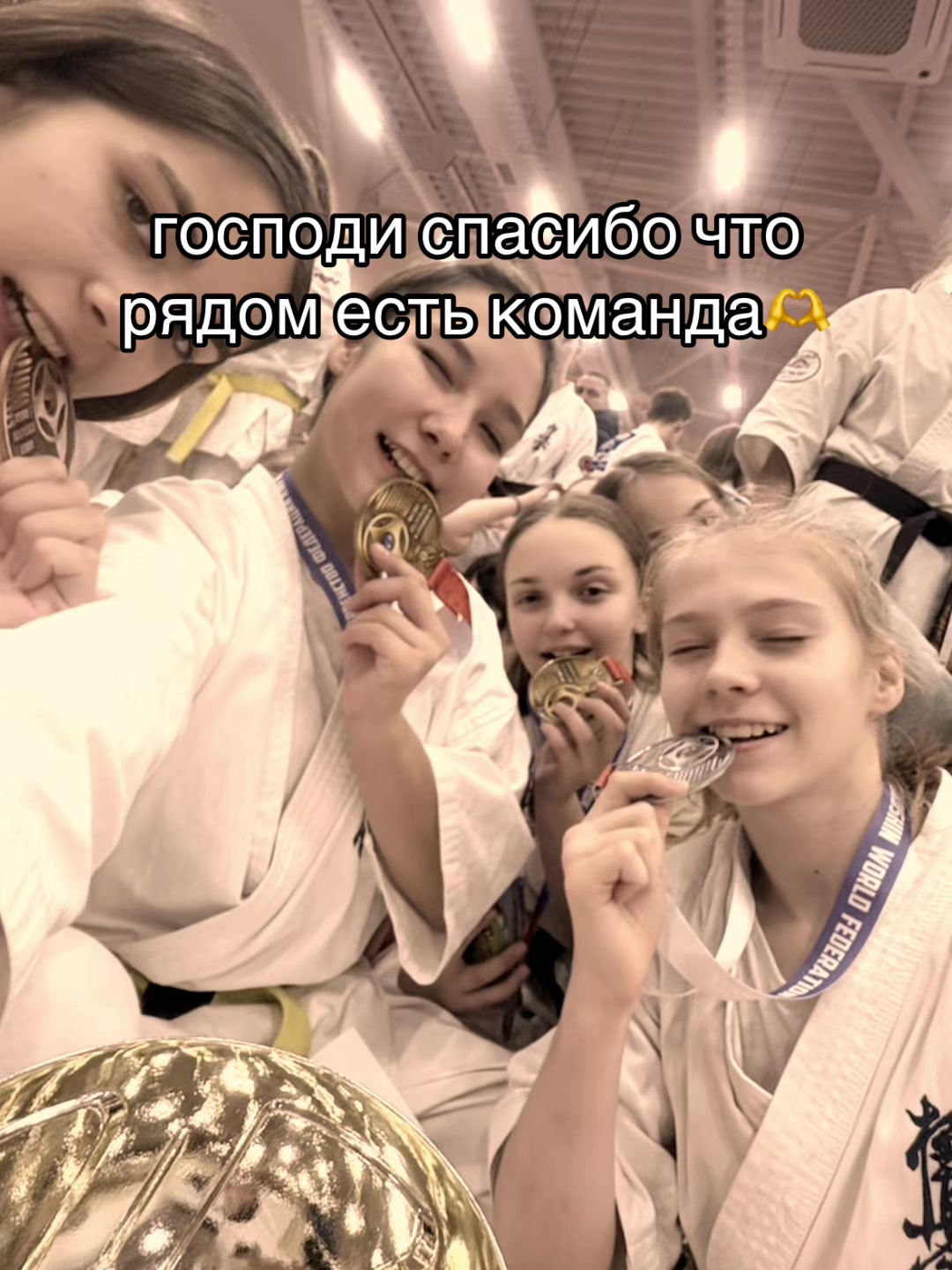@milasha_lim