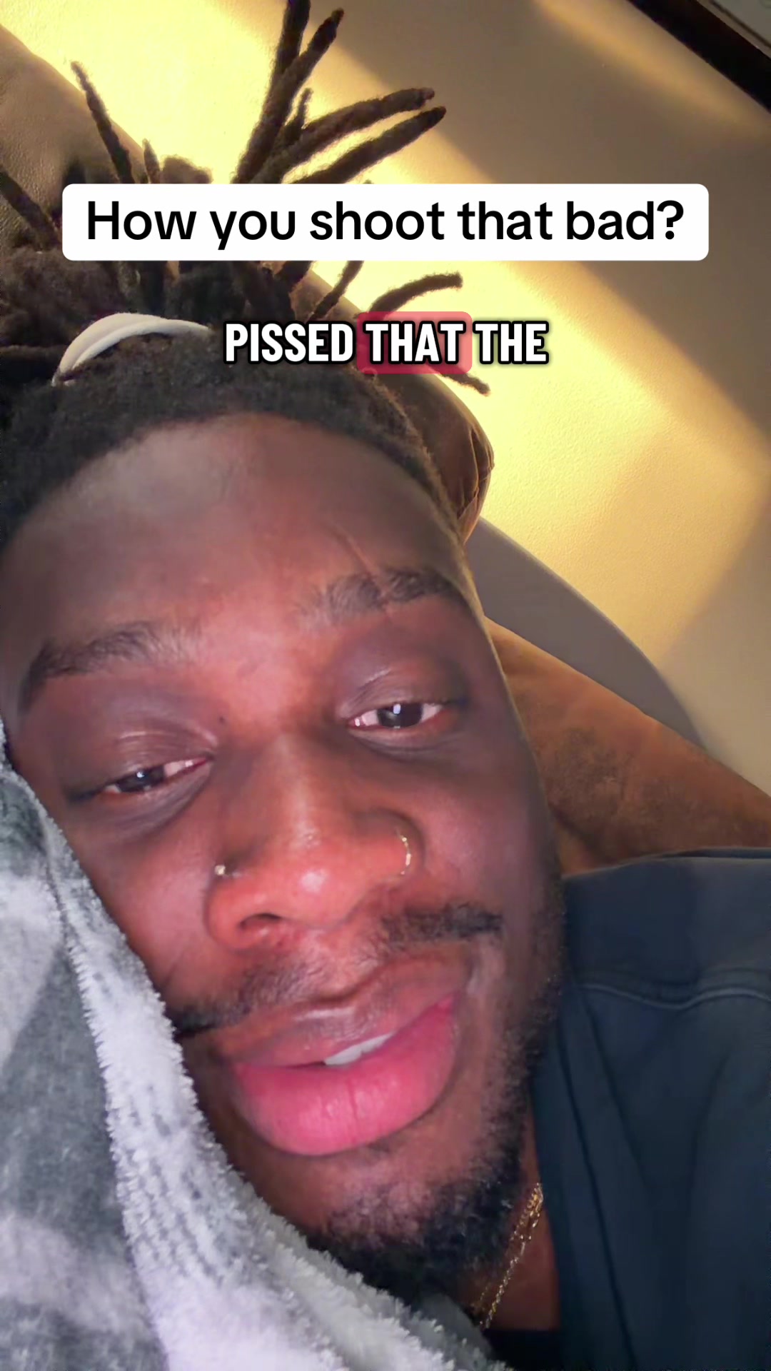 @uɐǝſ ˙ʇS ʎǝssǝſ