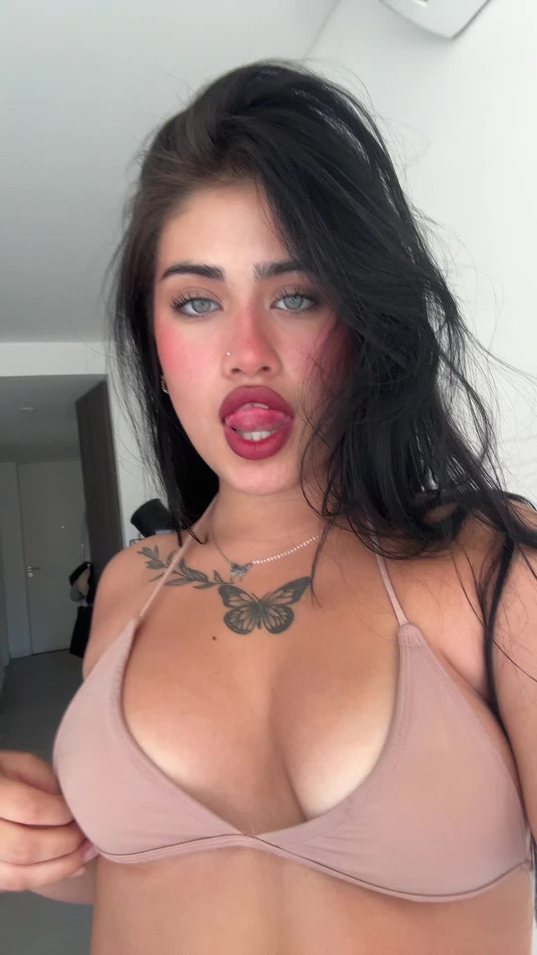 @Celeste Cayun