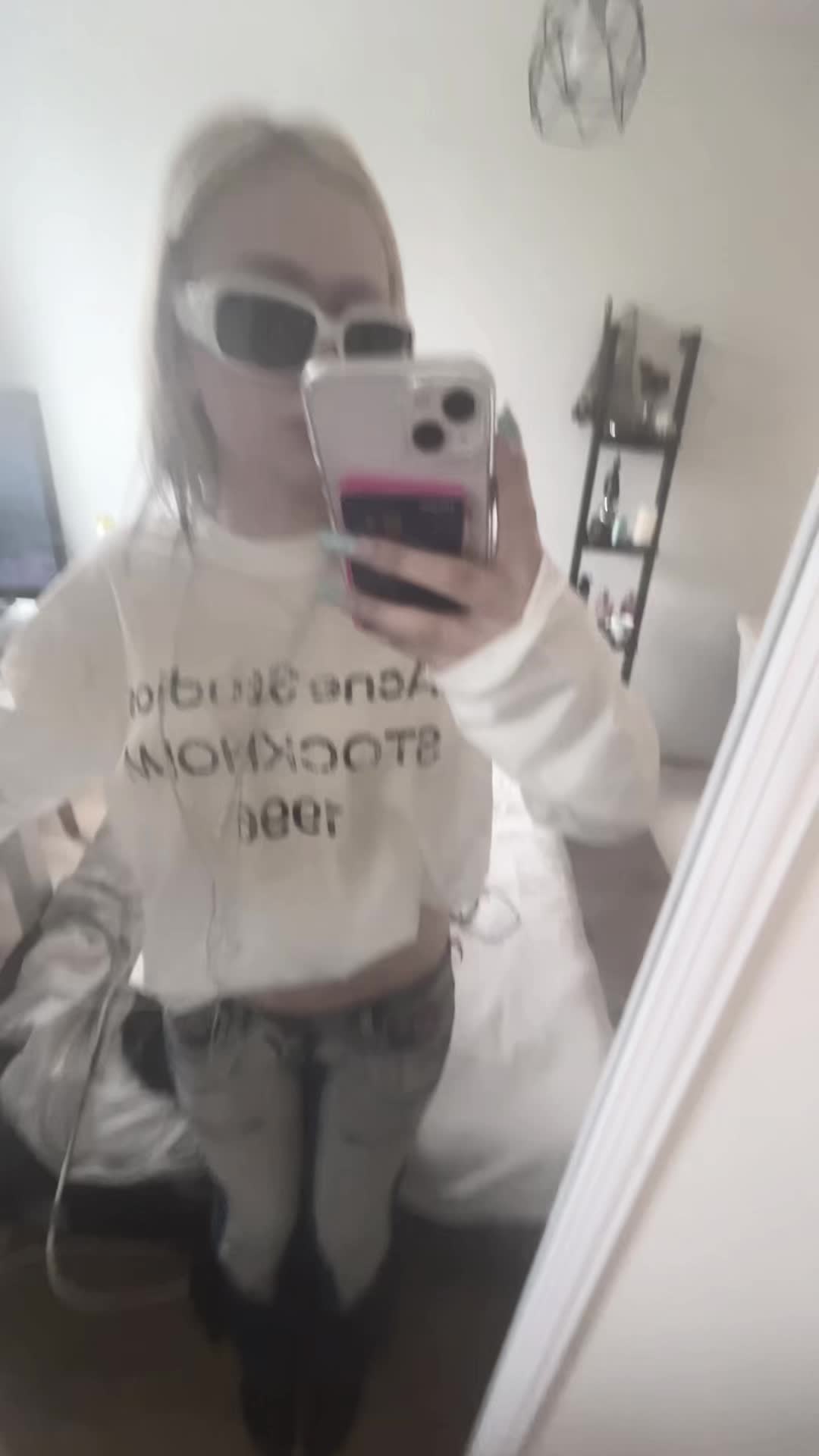 @🦢