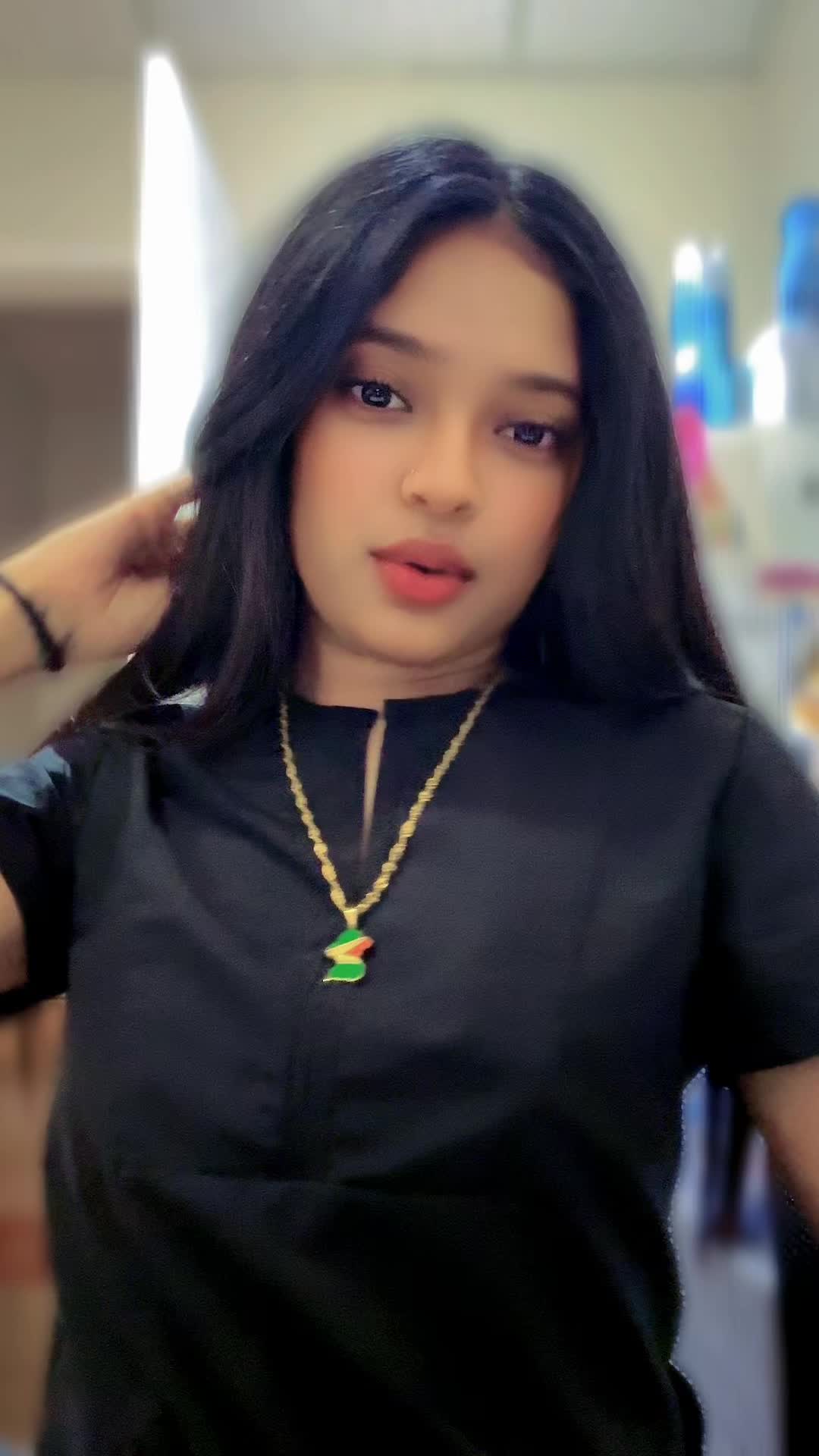 @ᥫ᭡PrettyGyalMariiii🧸❤️