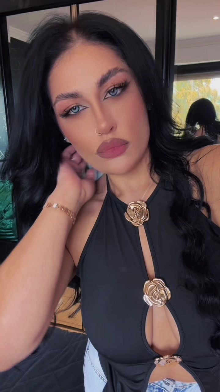 @alexxandrinaaa