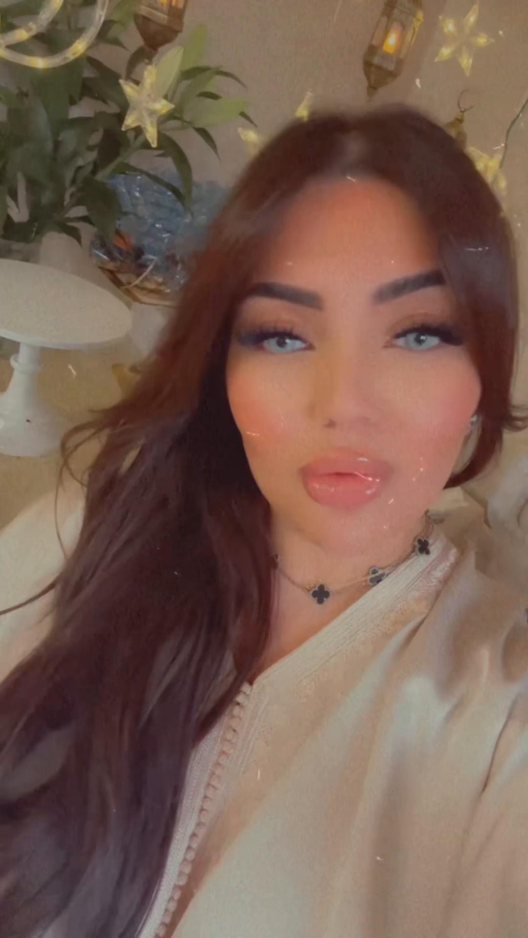 @ᴡɪᴛʜ ᴀᴍᴏʀ Qᴜᴏᴛᴇꜱ ❥