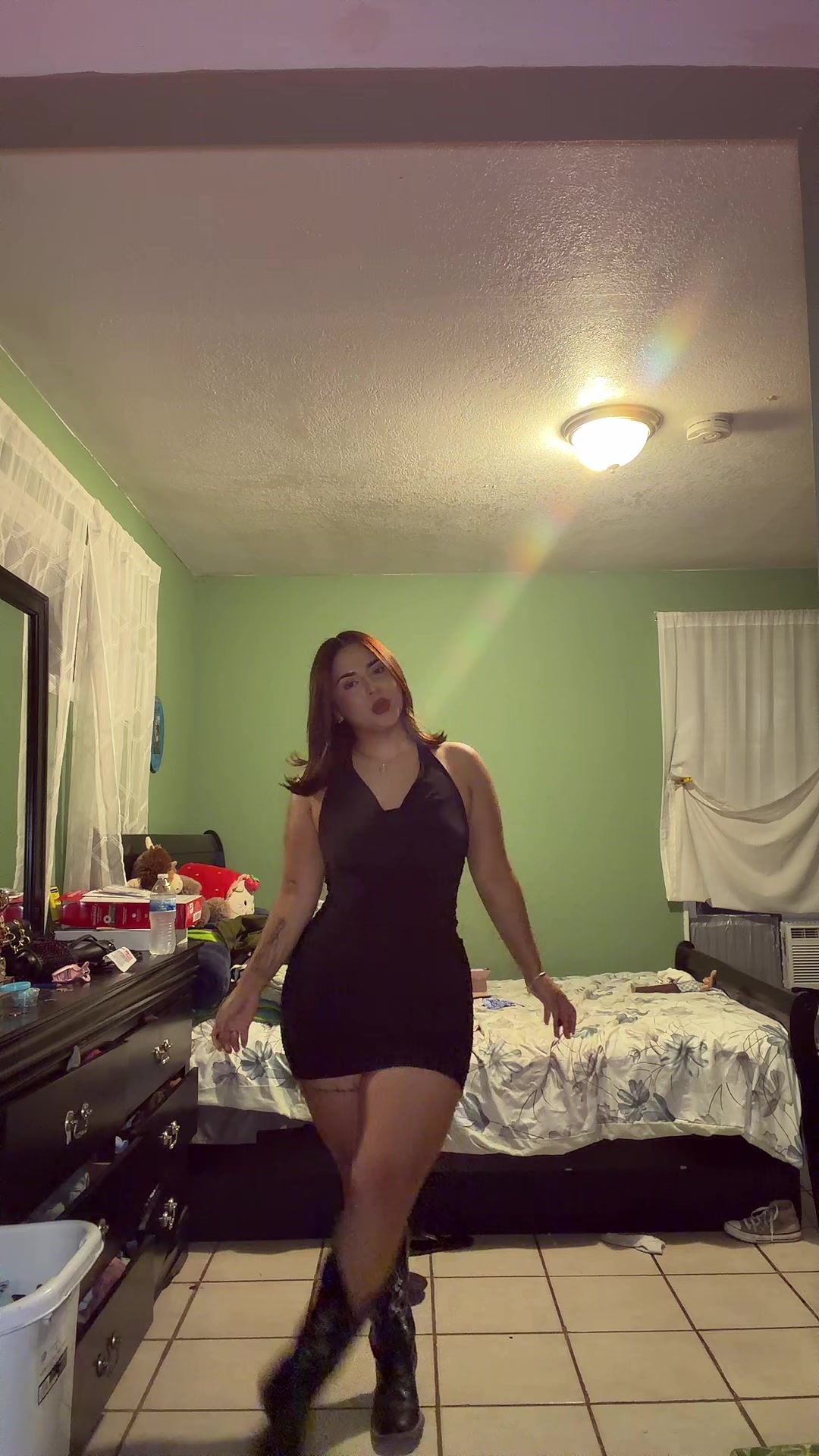 @alondra