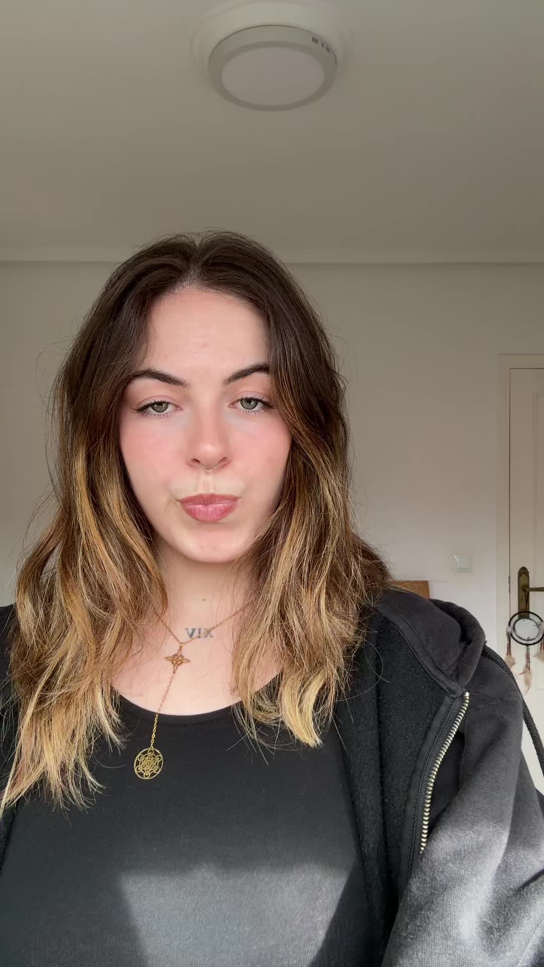 @c.tuurr