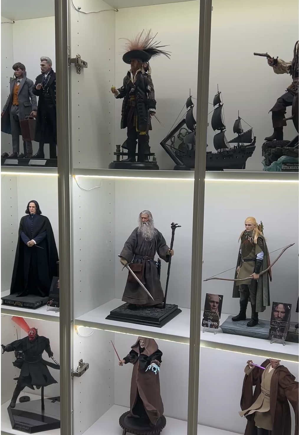 @collectorscave06