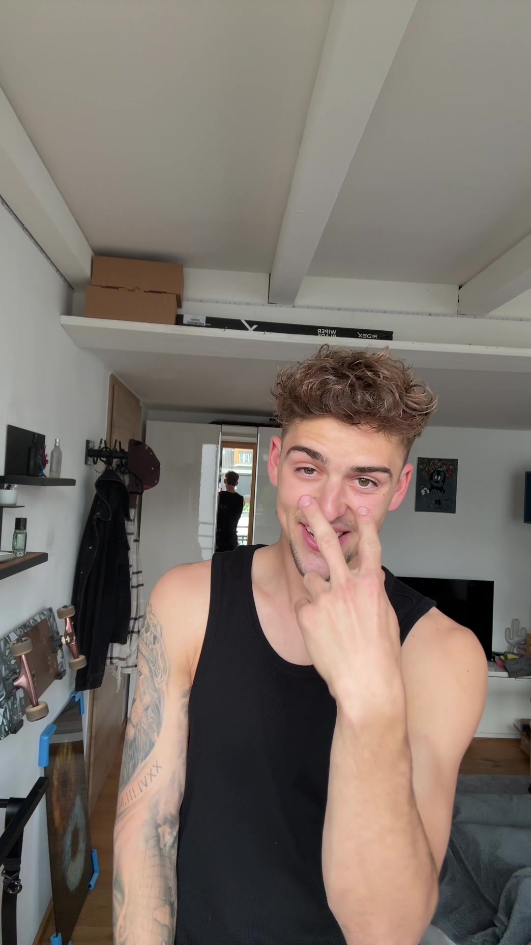 @hannes.vibes