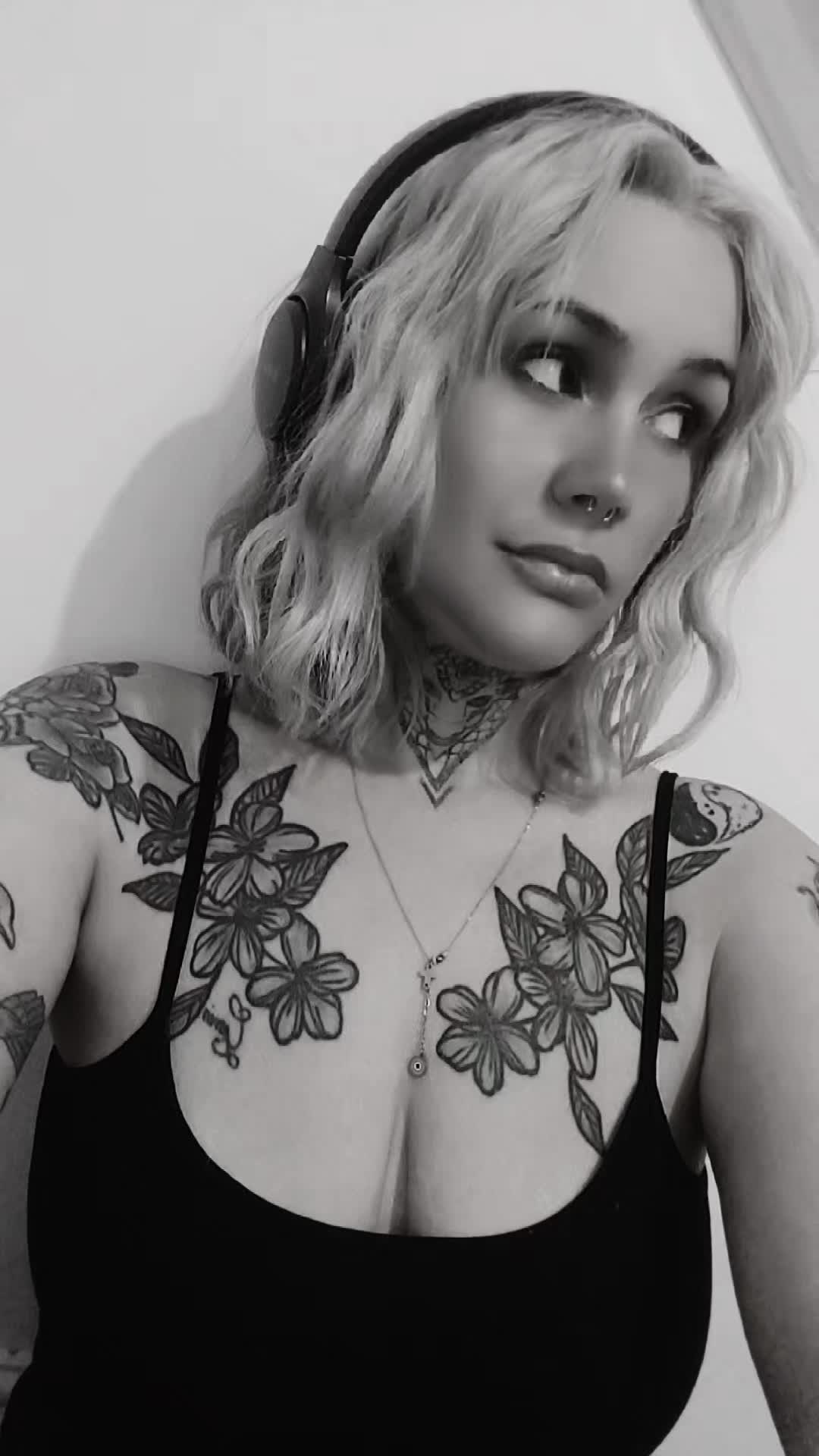 @MermaidMellors💕