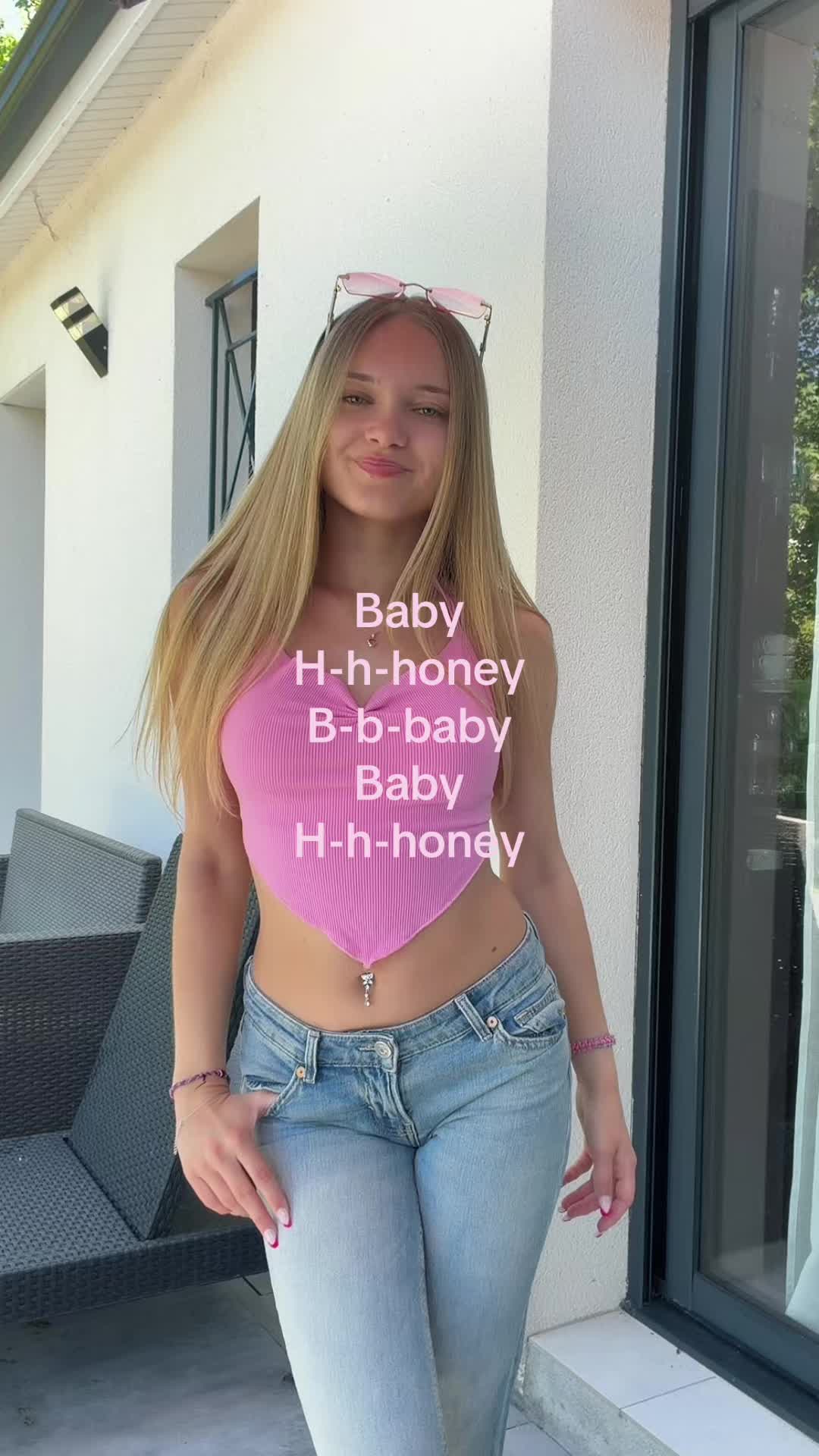 @_.ninaxx._