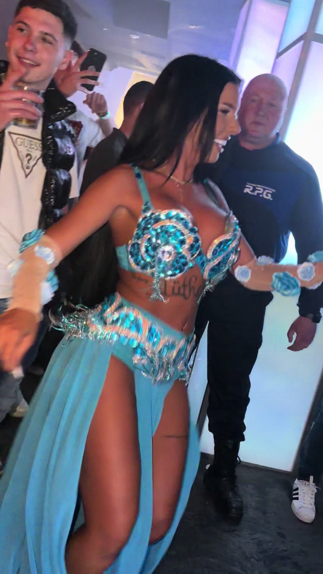 @Ceremia26002_bellydancer