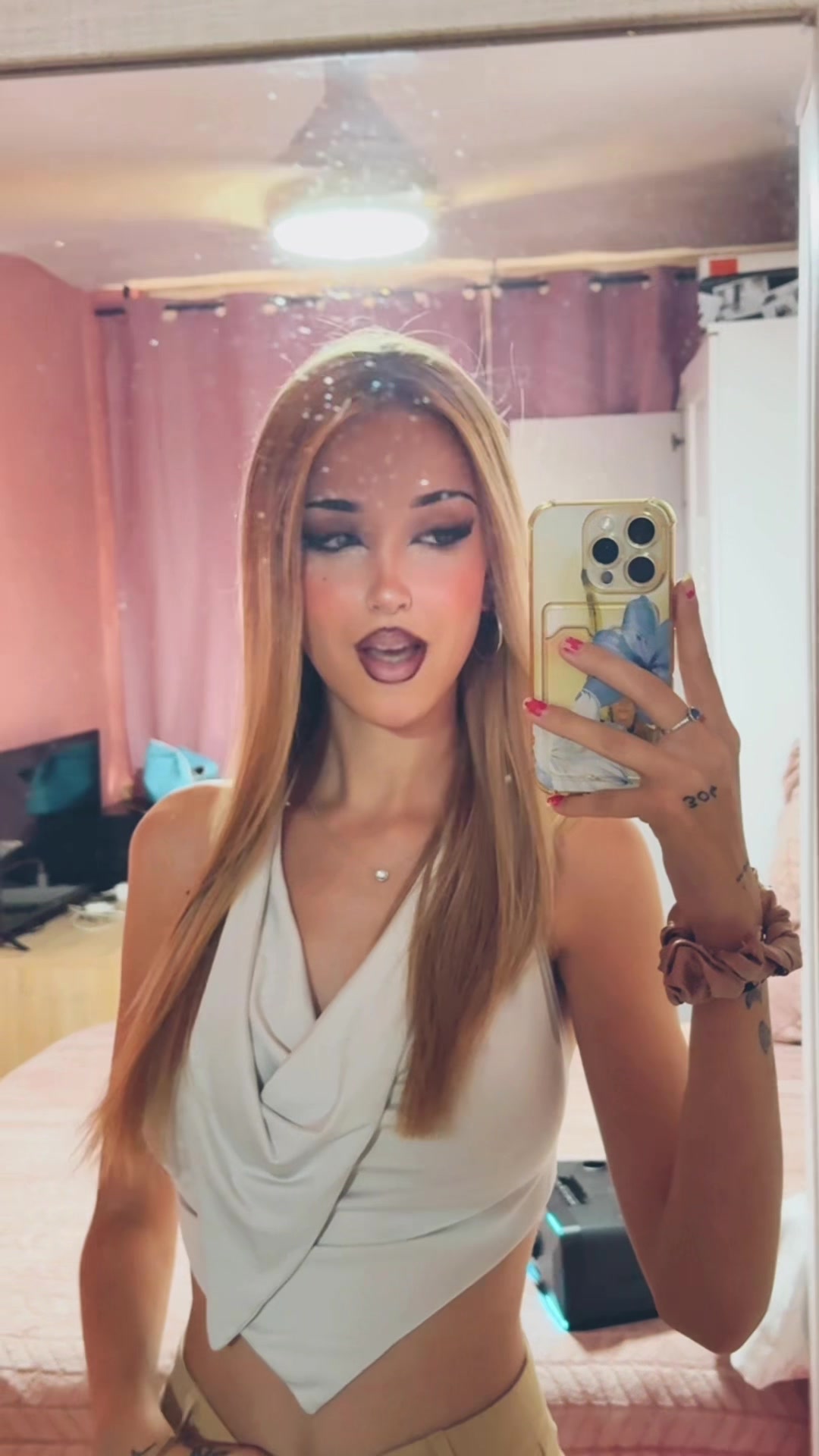 @Desi