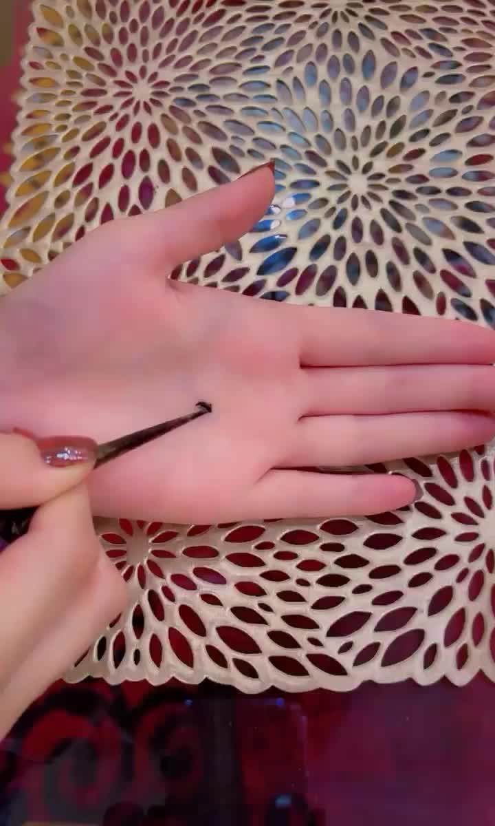@Henna_by_aqsa♥️👀