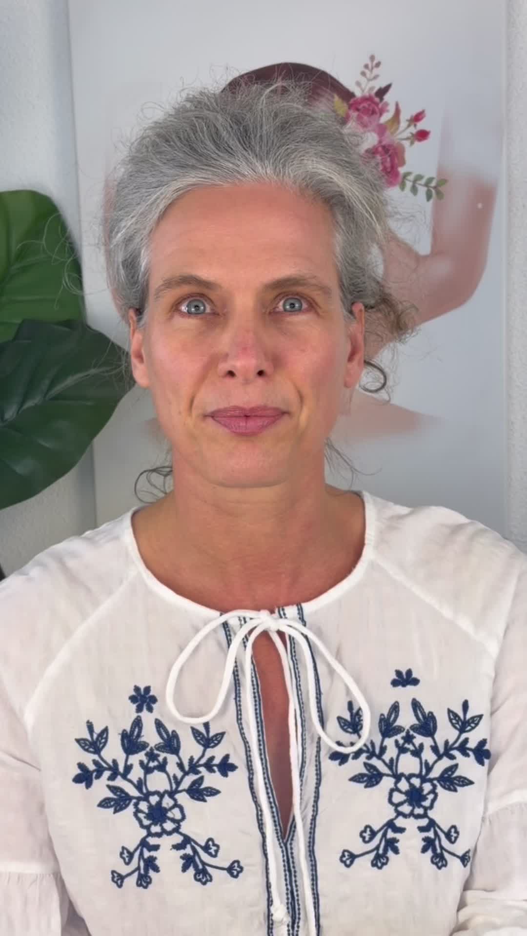 @ninaschennach_faceyoga