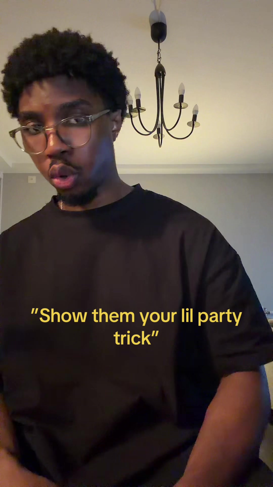 @「🕴🏾」