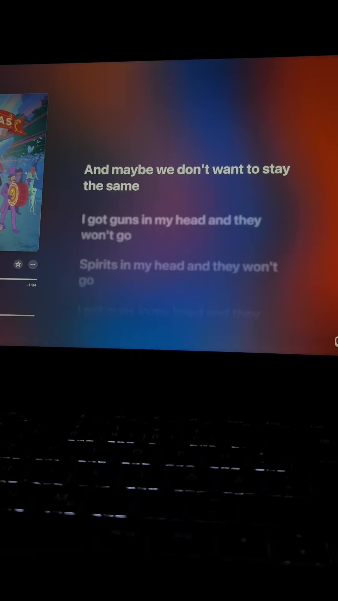 @🎧