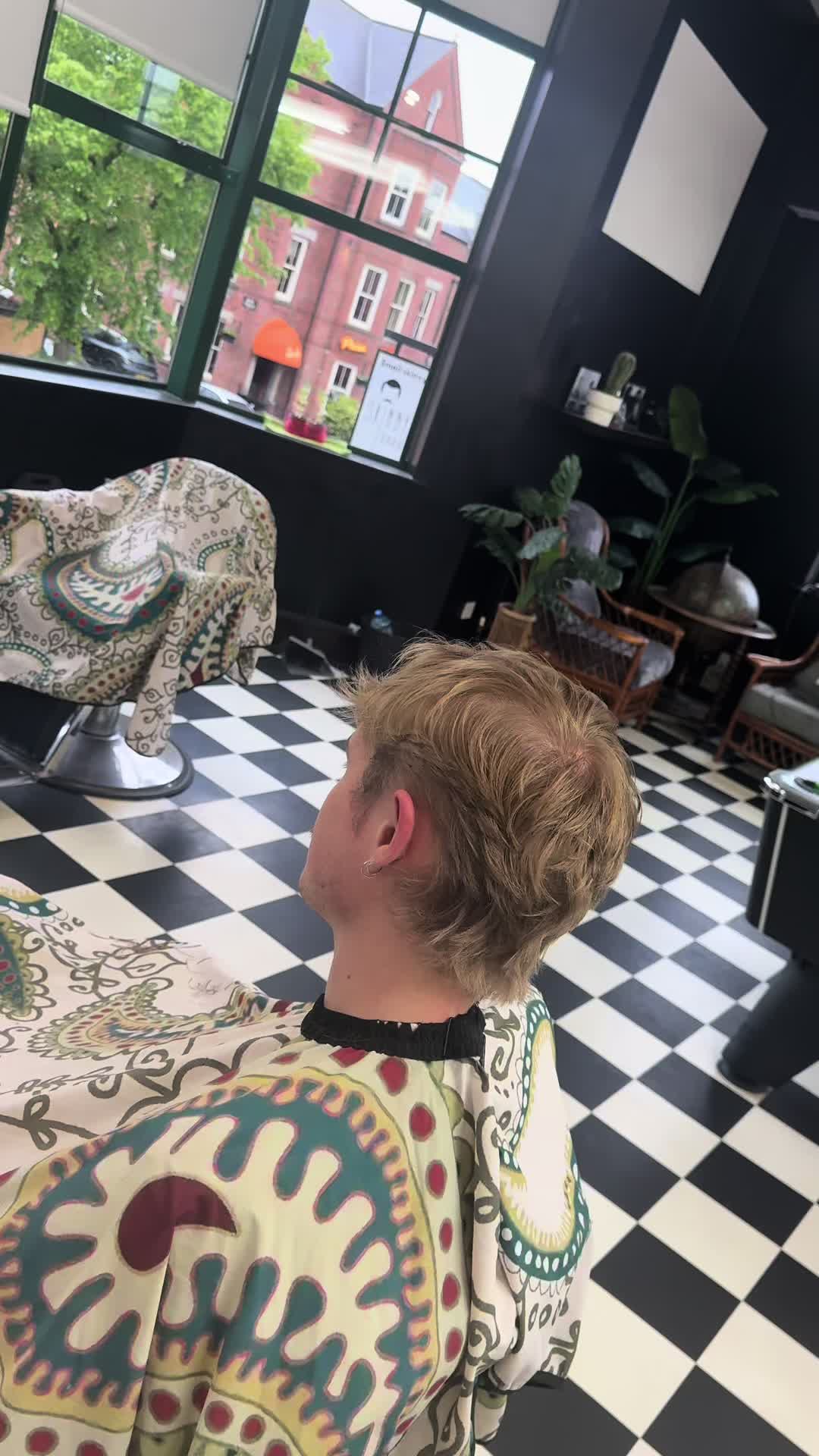 @chris_b_hair