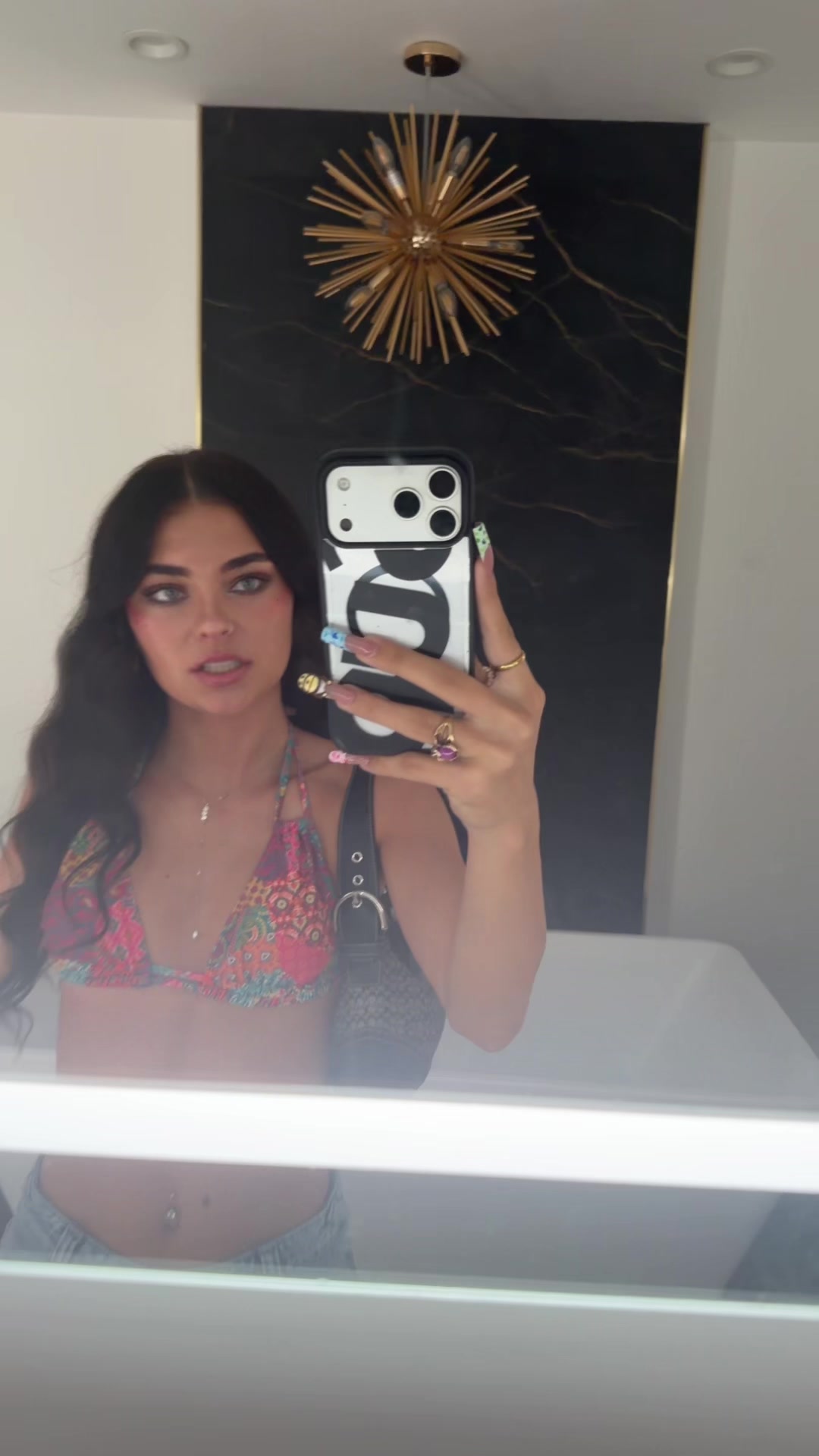 @𝐿𝑒𝓍𝒾 𝒴𝑜𝓊𝓃𝑔𝒷𝓁𝑜𝑜𝒹