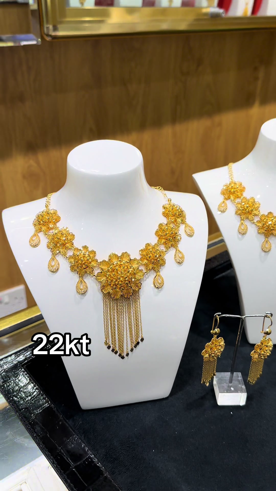 @Sultan Jewellers