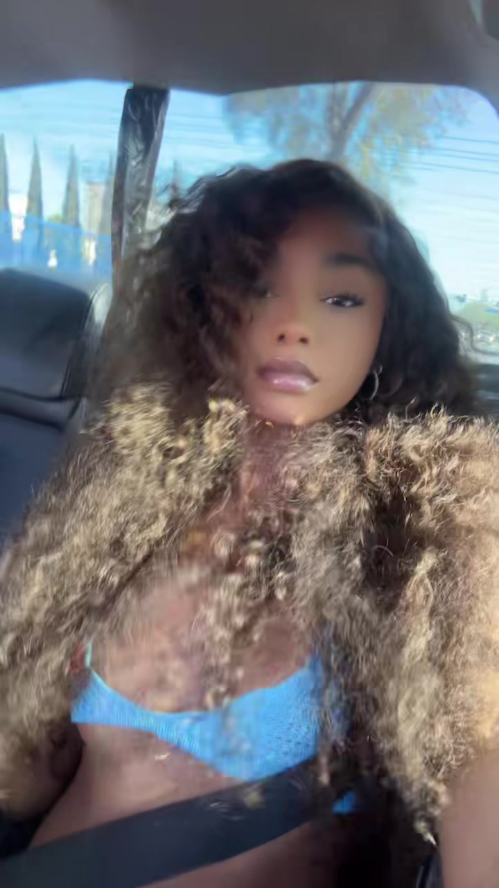 @Dollfacehexx