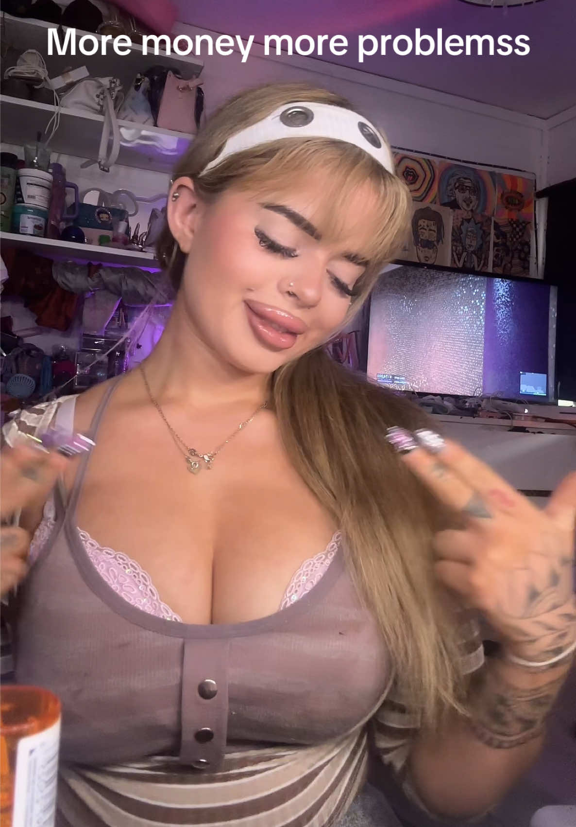 @selinahelene