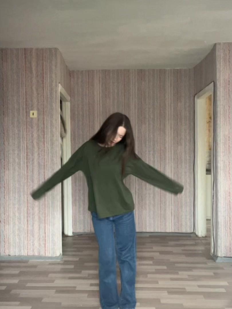 @лили