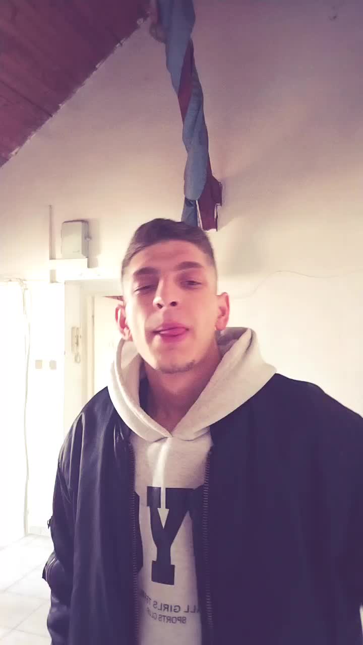 @Roman Rácz