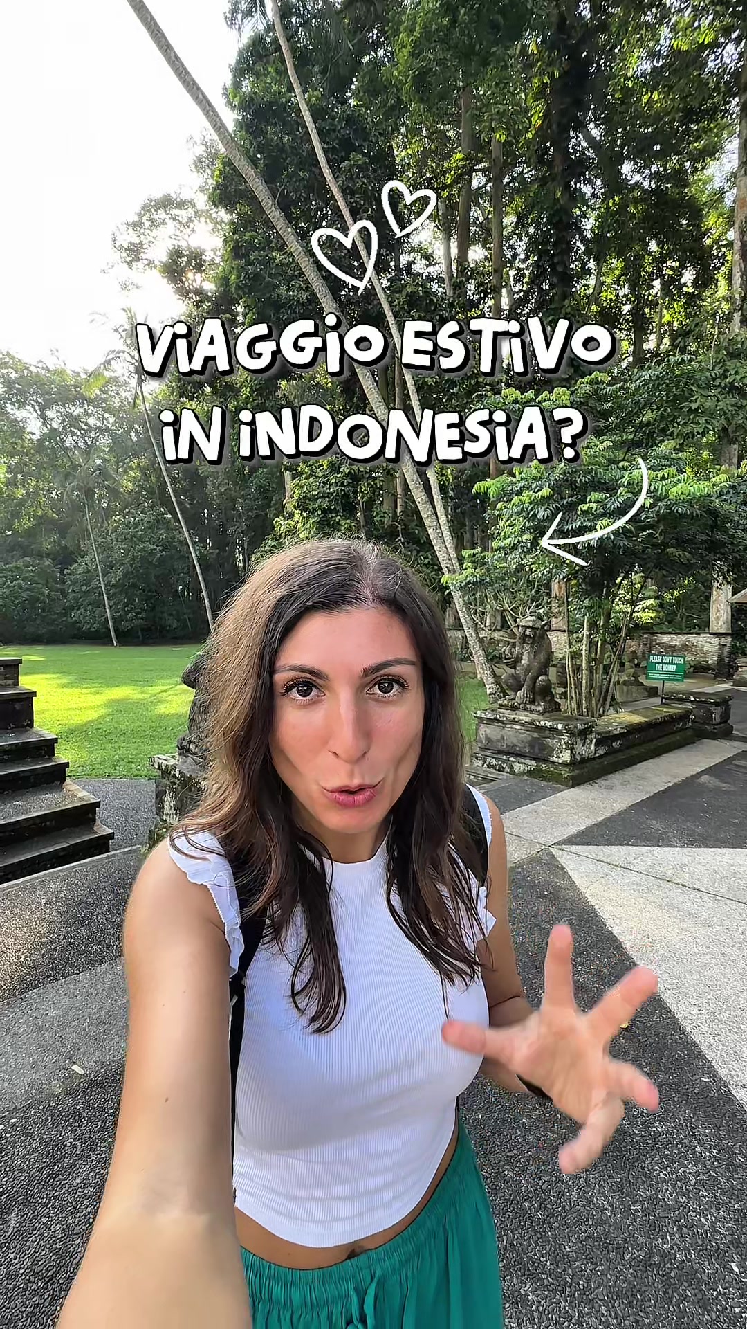 @Selena - Travel Blogger