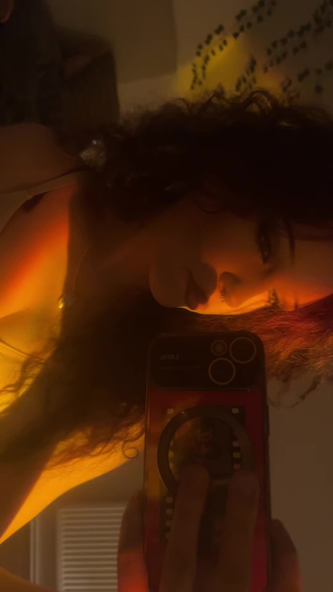 @𝐞𝐦𝐦𝐚