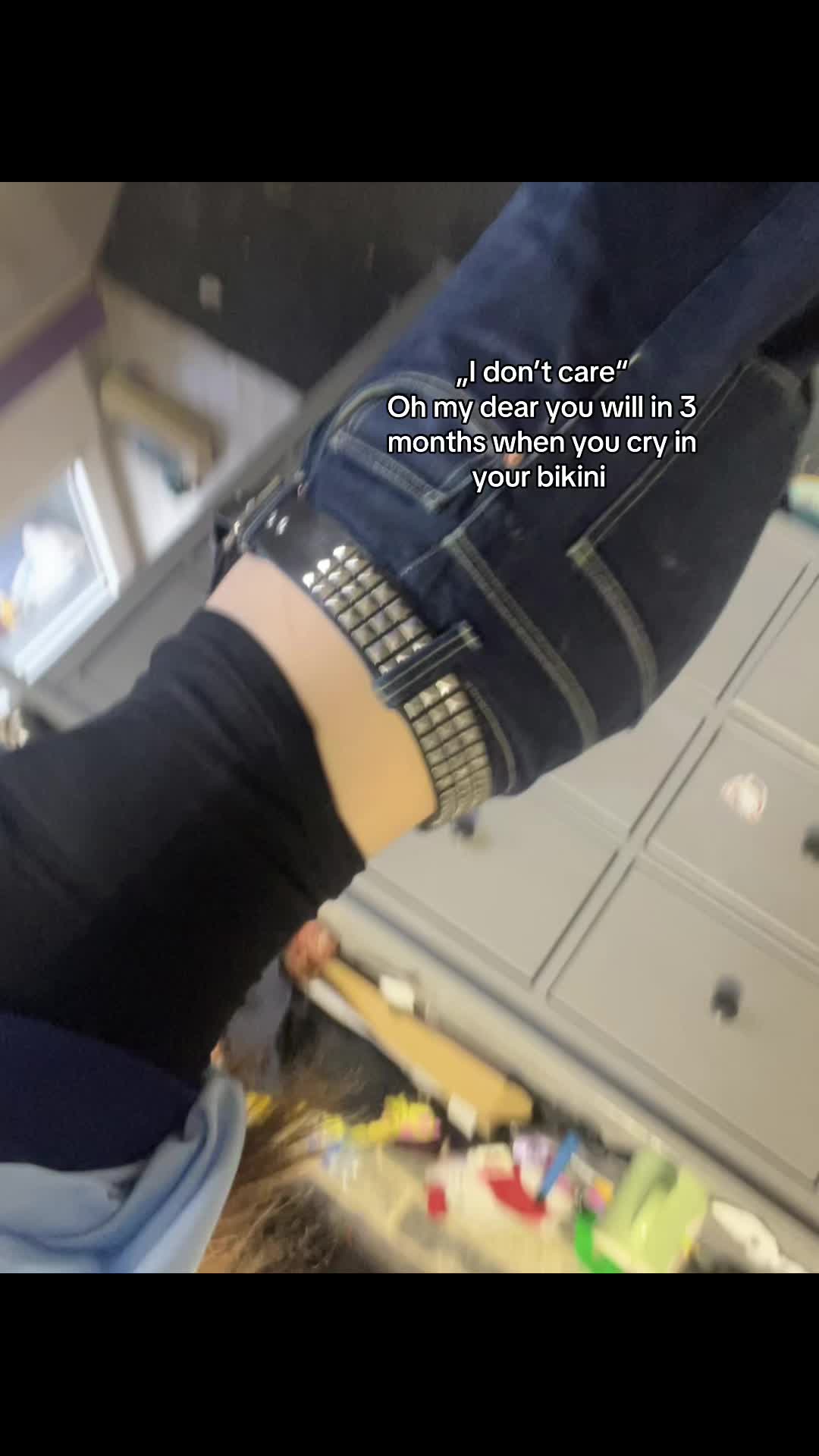 @𝒊𑁤