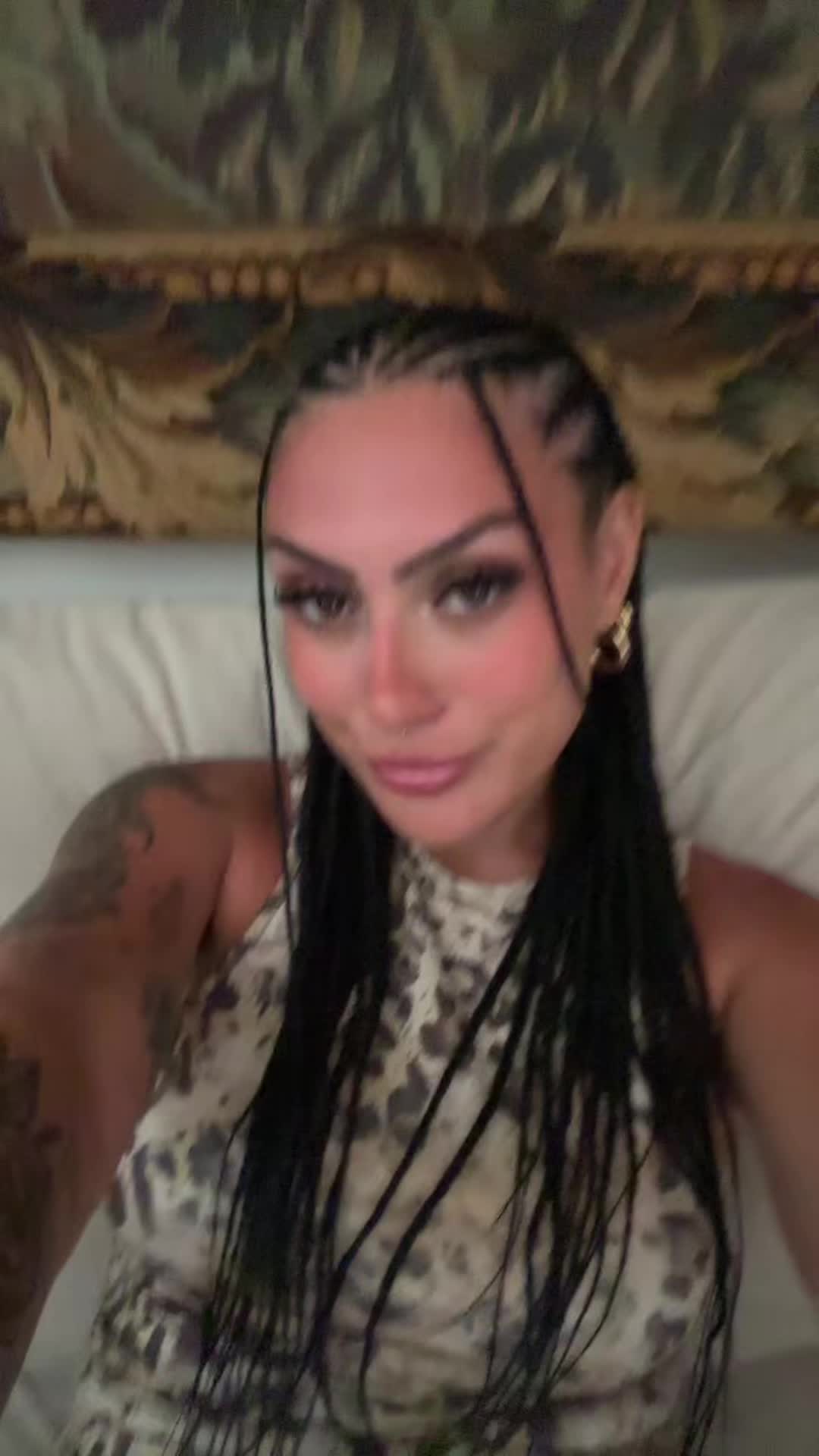 @Giuls