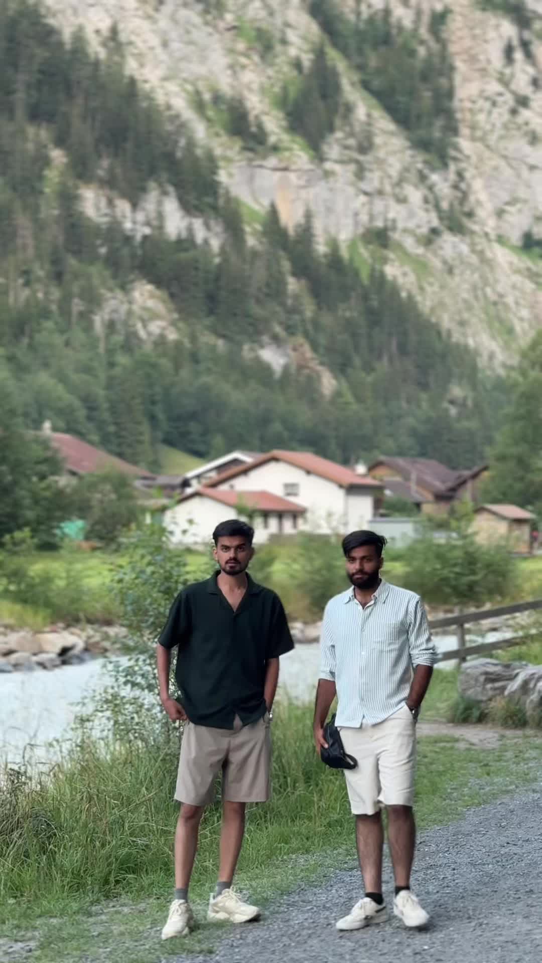 @Ali Malhi 10 🇺🇸🇵🇰