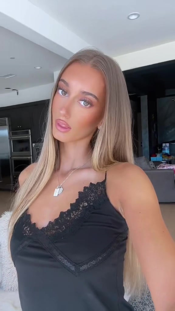 @Nina
