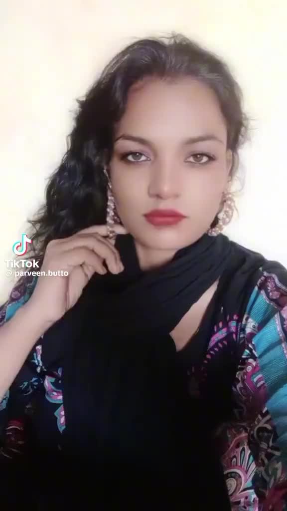 @꧁❤️PIYARI PARVEEN❤️𒈞꧂
