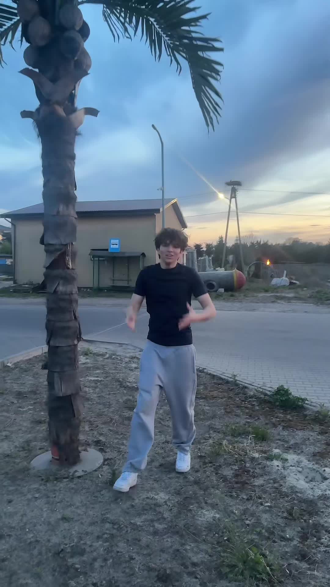 @drippedjeans