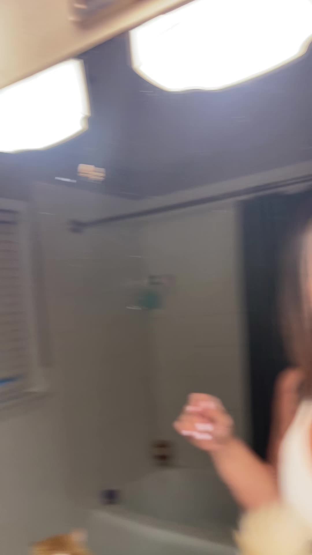 @Nicci