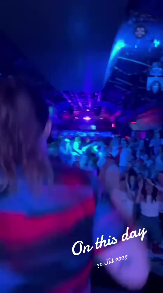 @jadeyc_
