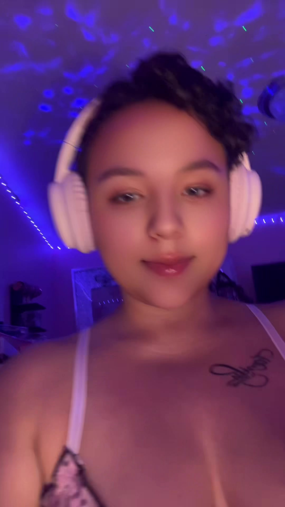 @indianmora