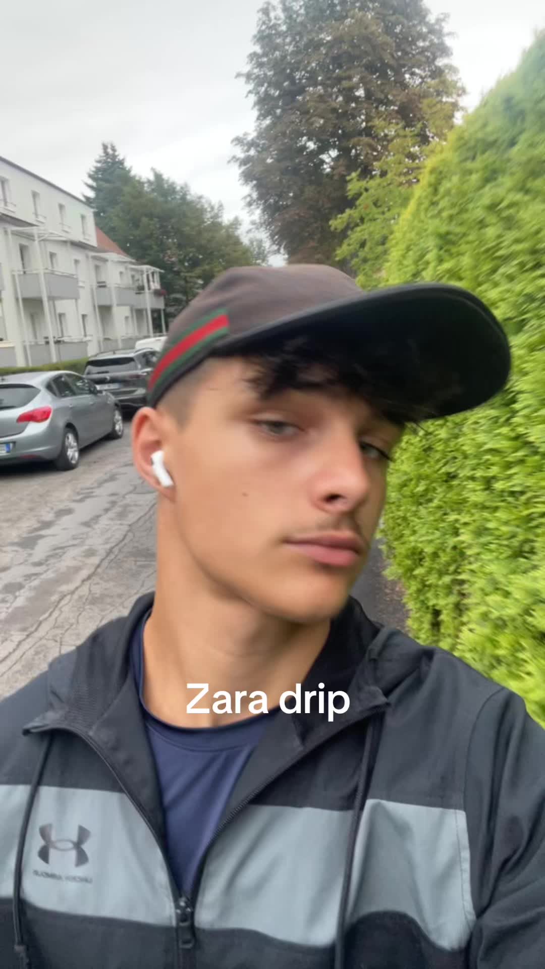 @🇷🇺