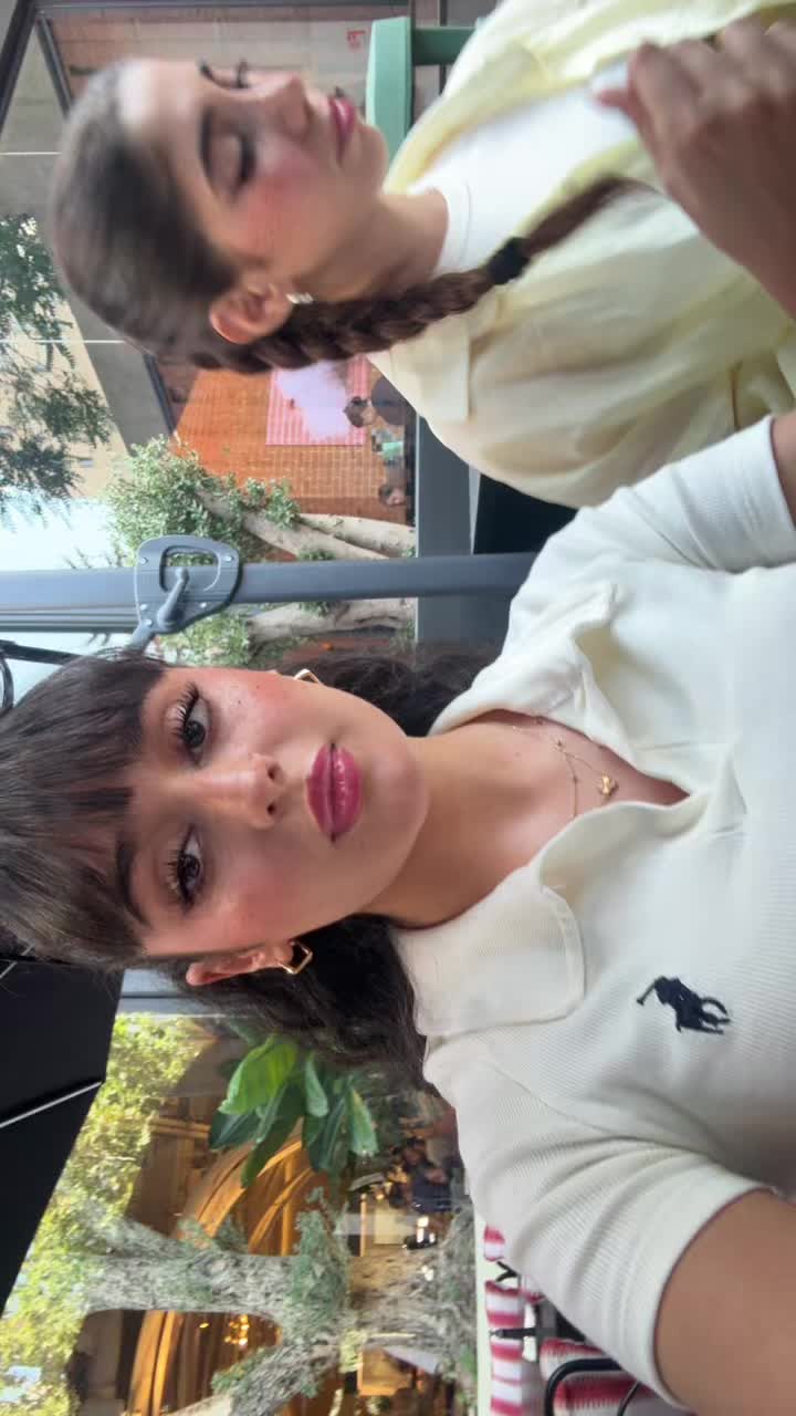 @iihelliyaa