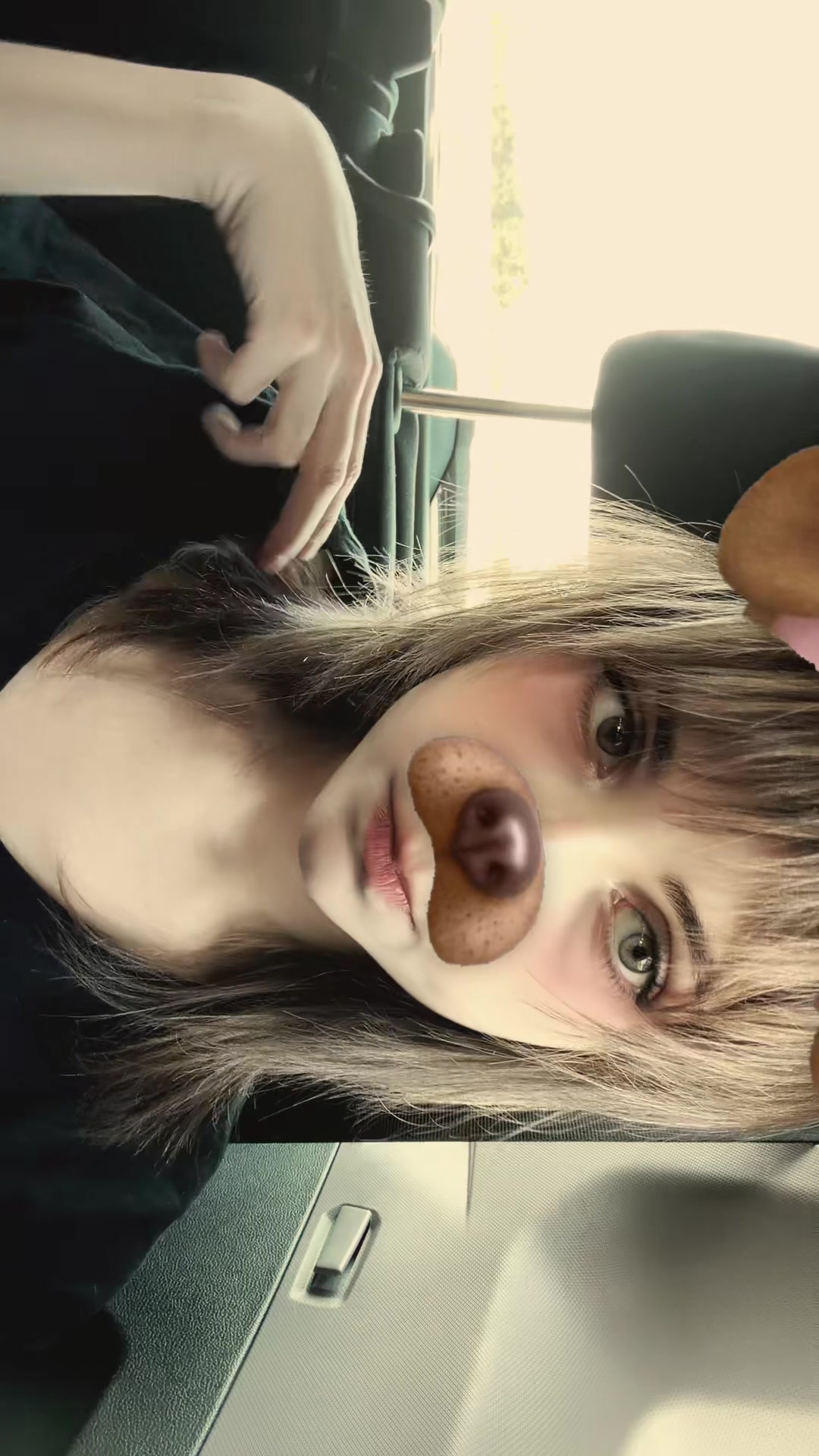 @yyyvangel