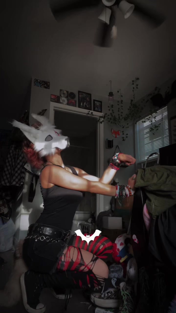 @🐾𖥔 ݁˖ 𝔚𝔥𝔦𝔰𝔭𝔢𝔯 ˖ ݁𖥔🦇